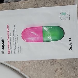 $5 Add On! Dr. Jart+’s Cicapair Tiger Grass Calming Serum Mask